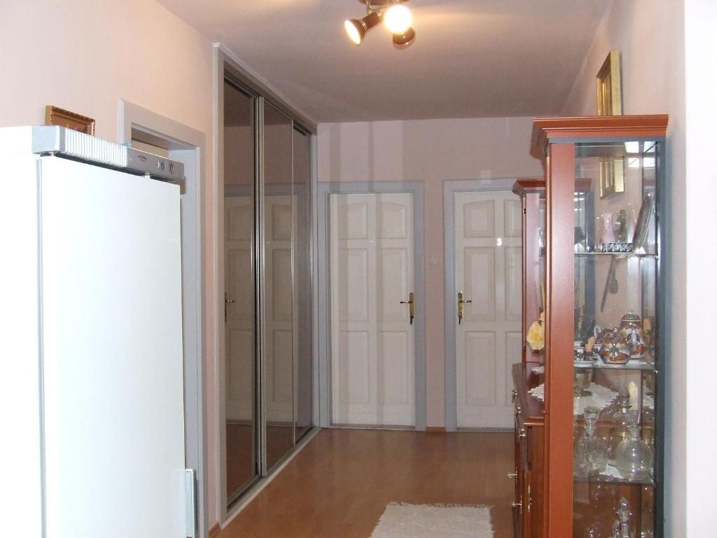 Abbazia Apartman Apartment เอ็กเกอร์ ภายนอก รูปภาพ